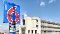Motel 6 Maple Shade Township, NJ - Philadelphia - Mt Laurel