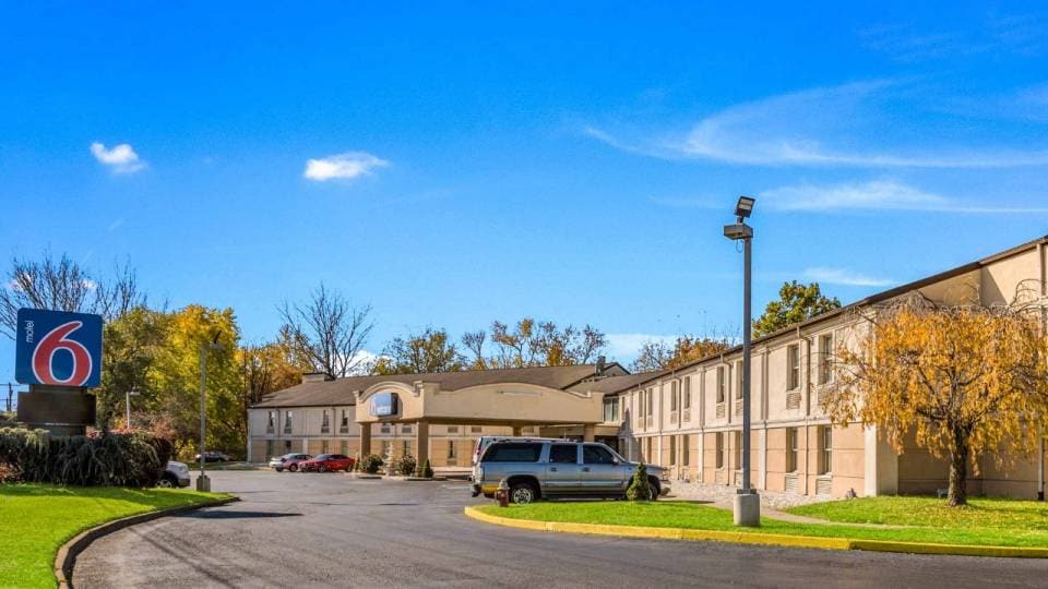 Motel 6 Levittown, PA - Bensalem, LEVITTOWN, LEVITTOWN