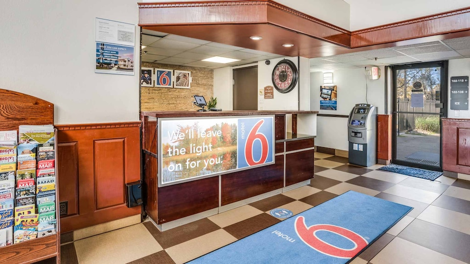 Motel 6 Levittown, PA - Bensalem, LEVITTOWN, LEVITTOWN