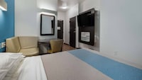 Motel 6 Poplar Bluff, MO