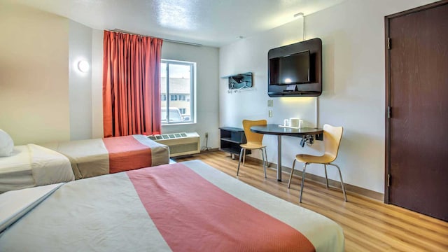 2 Full Beds | Non-Smoking, Micfridge