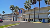 Motel 6 Fairfield, CA - Napa Valley