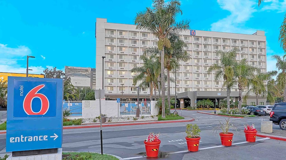 Studio 6 Suites Los Angeles, CA - Los Angeles LAX, Inglewood, Inglewood