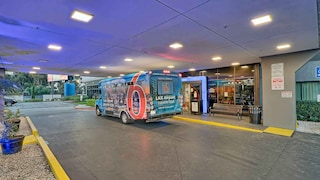 Studio 6 Suites Los Angeles, CA - Los Angeles LAX