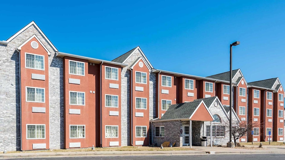 Motel 6 Olathe, KS, Olathe_8815a459, Olathe