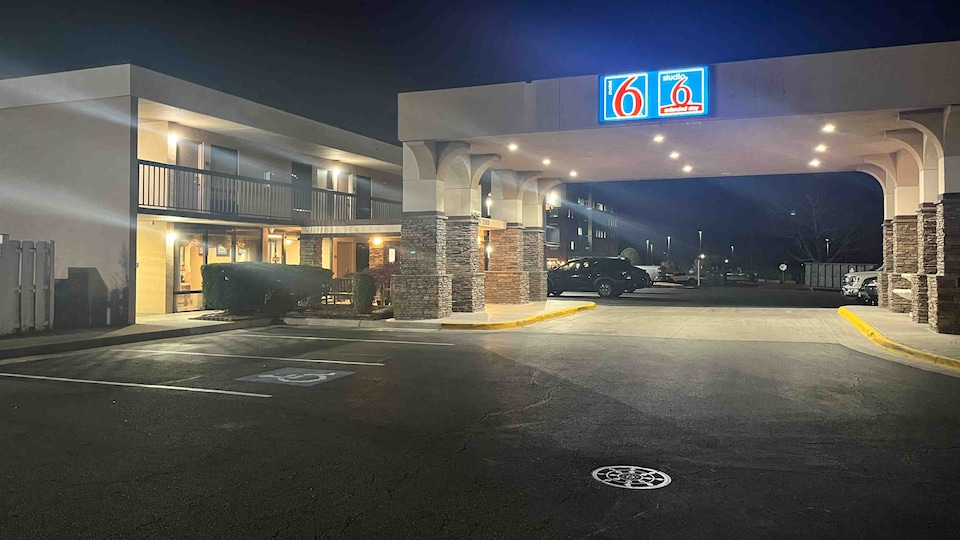 Motel 6 Stafford, VA - Quantico, Stafford_VI, Stafford