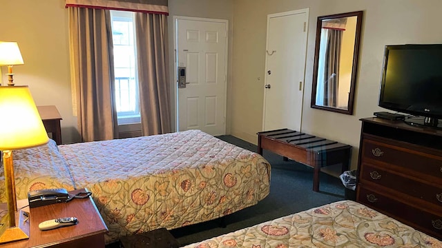 2 Queen Beds | Smoking, Micfridge