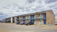 Motel 6 Red Oak, TX - Dallas