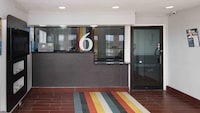 Motel 6 Red Oak, TX - Dallas