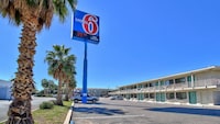 Motel 6 Nogales, AZ - Mariposa Road