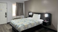 Studio 6 Extended Stay - West Palm Beach, FL