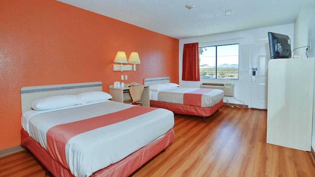 2 Full Beds | Mini Fridge