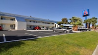 Motel 6 North Palm Springs, CA - North