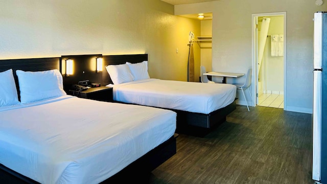 2 Full Beds | Non-Smoking, Kitchen