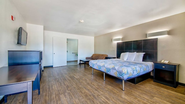 1 KING BED | MOBIL ACCESS TUB NSMK MICFRIDG