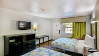 Motel 6 Arlington, TX