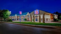 Motel 6 Arlington, TX