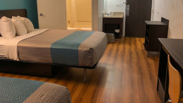 2 Full Beds | Non-Smoking