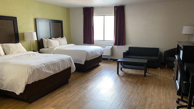 2 Queen Beds | Suite, Nsmk, Micfridge, Sofa-Bed