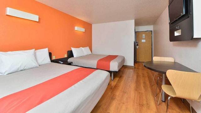 2 Queen Beds | Non-Smoking