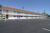 Motel 6 Indio, CA - Palm Springs