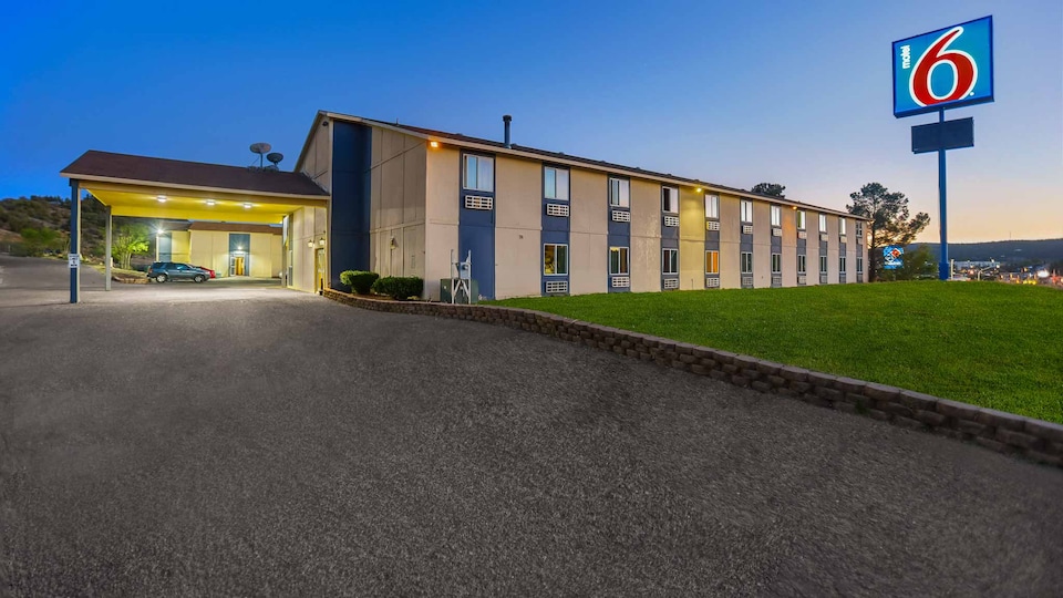 Motel 6 Silver City, NM, C88045, Silver City NM