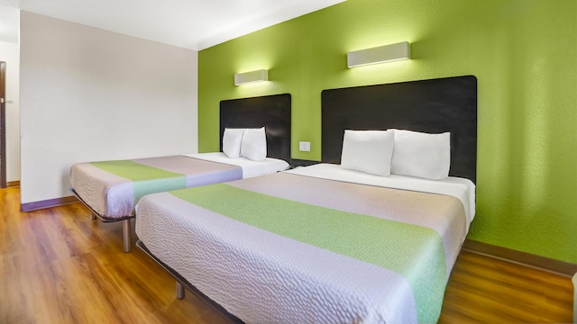 2 QUEEN BEDS | SMOKING