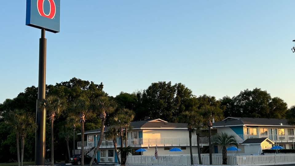 Motel 6 Pensacola, FL - Airport West, C32505, Pensacola FL