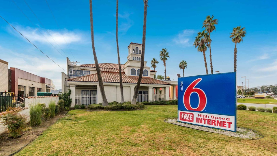 Motel 6 Hemet, CA, HEMET, HEMET