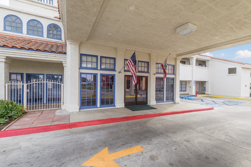 Motel 6 Hemet, CA, HEMET, HEMET