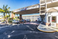 Motel 6 Fountain Valley, CA - Huntington Beach Area