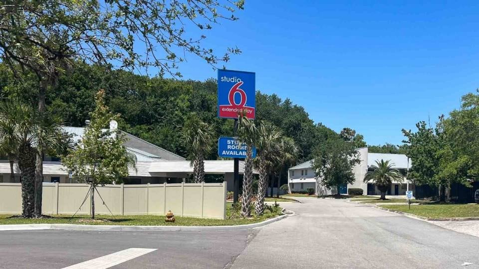 Studio 6 Jacksonville, FL - Baymeadows, C32234, Jacksonville