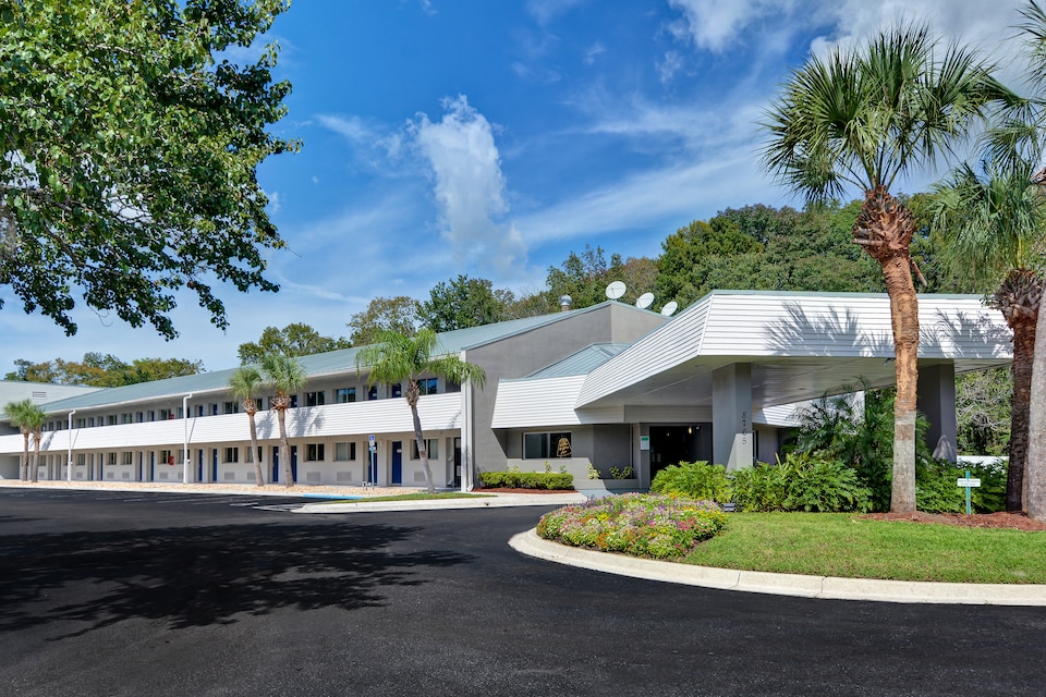 Studio 6 Extended Stay - Jacksonville, FL - Baymeadows, C32234, Jacksonville