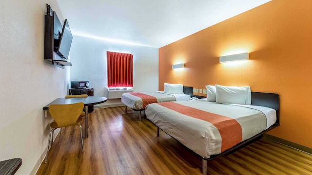 2 QUEEN BEDS | NON-SMOKING