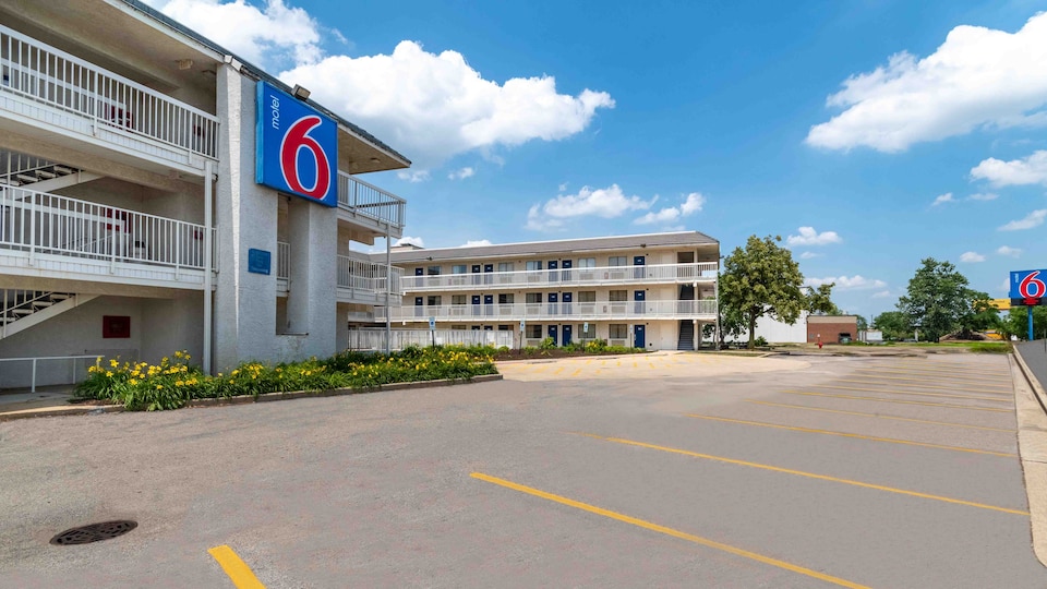 Motel 6 Rolling Meadows, IL - Chicago Northwest, ROLLING MEADOWS, ROLLING MEADOWS