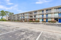 Motel 6 Summerville, SC – Charleston