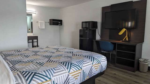 1 Queen Bed | Extended Suite, Sofa, Micfridge