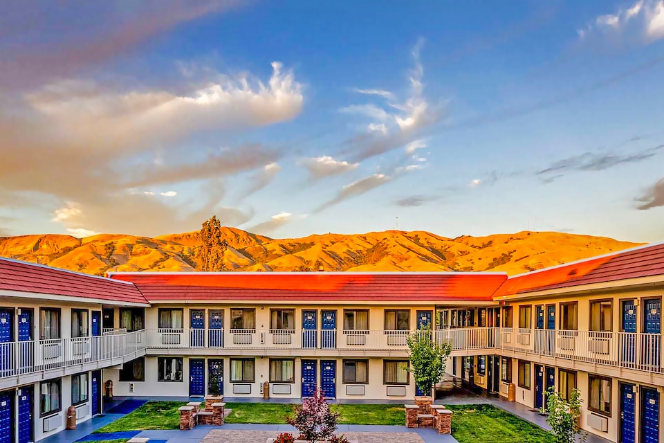 Motel 6 Fremont, CA - South, Fremont, Fremont (OH)