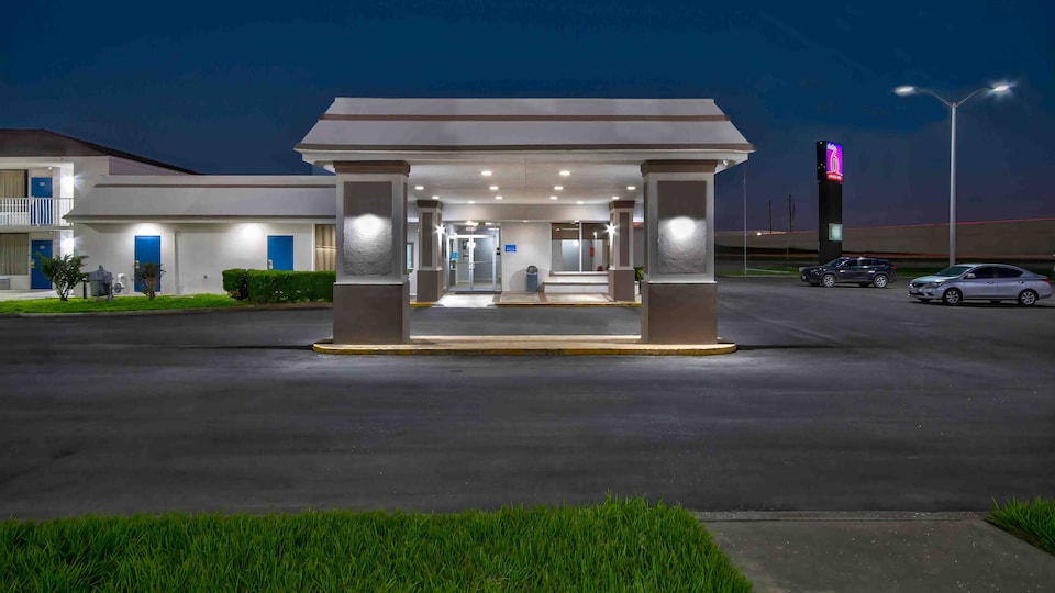 Studio 6 Rosenberg, TX, C77423, Rosenberg TX