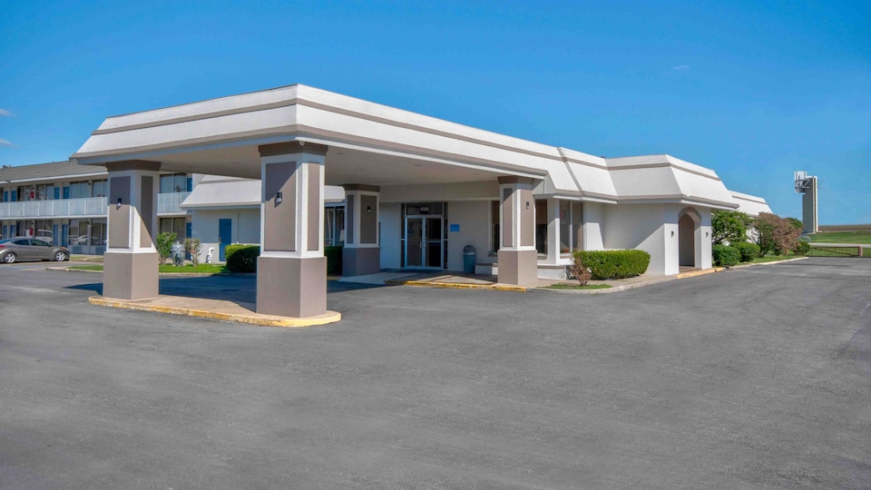 Studio 6 Rosenberg, TX, C77423, Rosenberg TX
