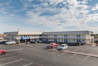 Motel 6 San Antonio, TX - I-10 West