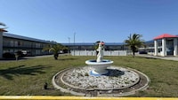 Motel 6 Englewood, FL