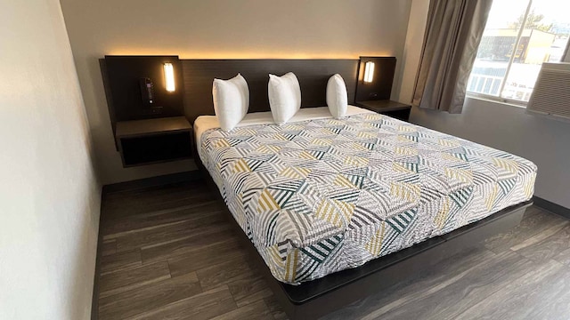 1 King Bed | Non-Smoking, Mini Fridge