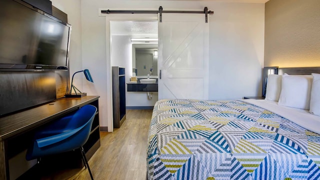 1 Queen Bed | ADA/RI Shower/Non-Smoking