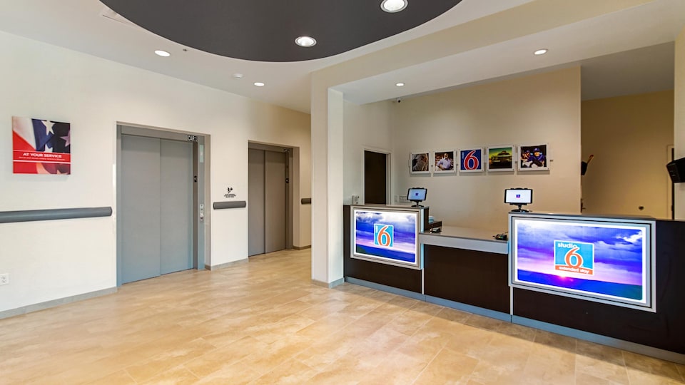 Motel 6 Austin, TX - Airport, Austin, Austin