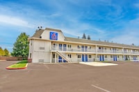 Motel 6 Sacramento, CA – South Sacramento & Elk Grove