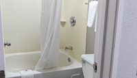 Motel 6 Nashua, NH - South