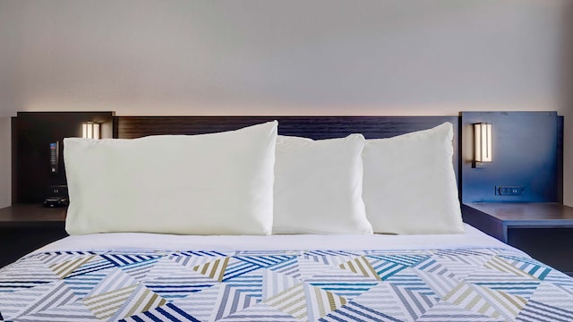 1 King Bed | Mobil Access Tub Nsmk Kitchen