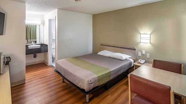 1 Queen Bed | Non-Smoking