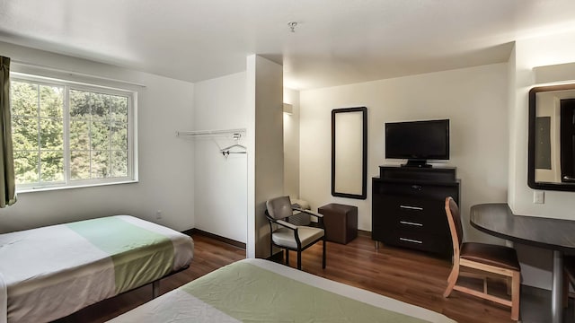 2 FULL BEDS | NON-SMOKING